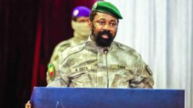 ASSIMI-VOEUX-6-696×464